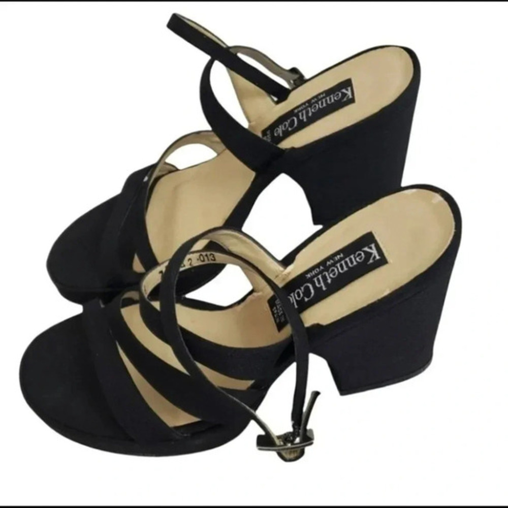 Kenneth Cole Platform Sandals 6 Black Strappy Block Heel Made in Spain Vintage